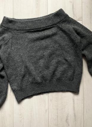 Укороченный шерстяной свитер