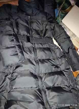 Пуховик,подовжена куртка,пальто