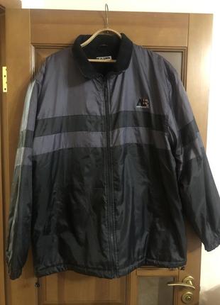 Класнюча чоловіча куртка "angelo litrico ".