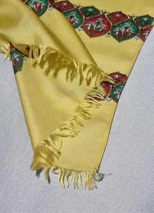 Красивый шелковый шарф2 фото