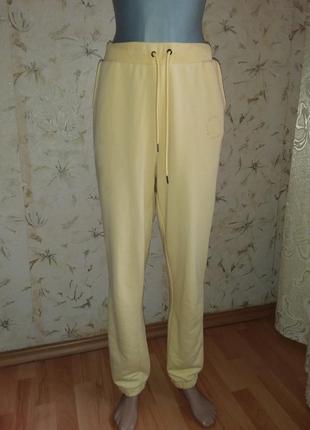 Спортивні штани