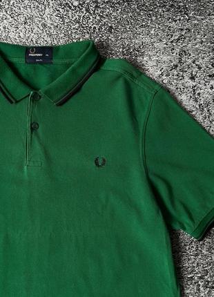 Чоловіча зелена теніска від fred perry