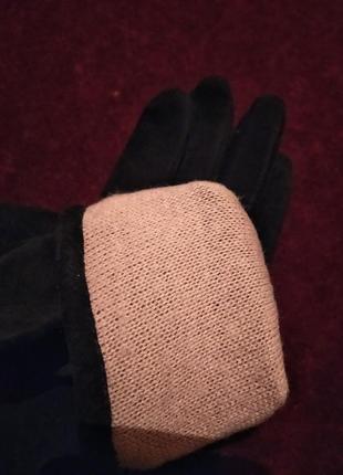 Перчатки замшевые черного цвета. размер 7.4 фото