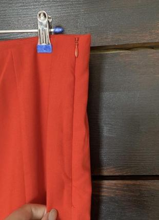 Нові класні стильні ефектні червоні штани на гумці знизу з розрізами 52-54 р7 фото