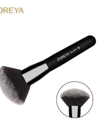 Пензлик для макіяжу пушистий zoreya