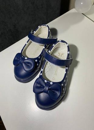 Босоножки в горох размер 22-13,5см