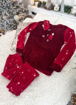 Махрова тепленька червона піжама з масочкою в комплекті2 фото