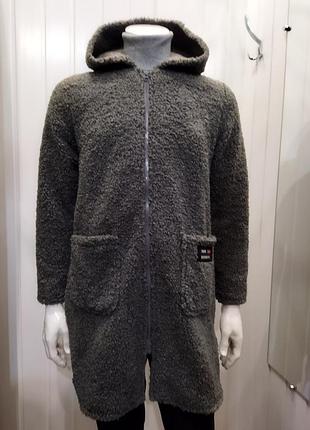 Жіноча шуба з капюшоном з еко-хутра