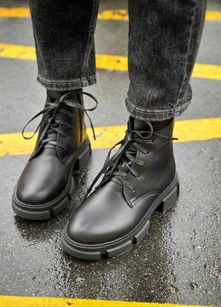 Зимові черевики