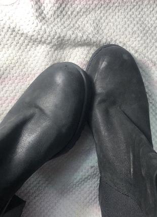 Черные нубуковые ботинки на небольшом каблуке 39р7 фото