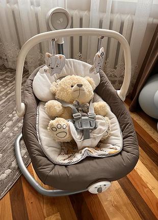 Заколисуючий центр фірми joie serina 2 в 1