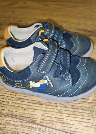 Кожаные кроссовки clarks 22,5 размер.
