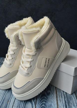 Зимові жіночі черевики