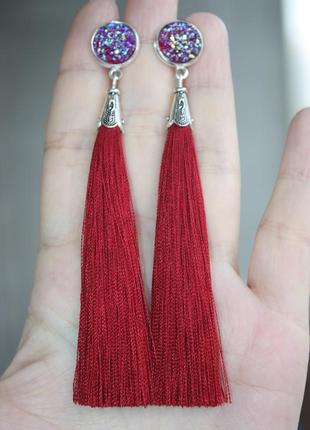 Сережки сережки кисті пензлика з красивим каменем червоні вишневі1 фото