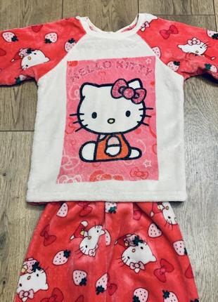 Костюм домашний из двух предметов плюшевая пижама hello kitty4 фото