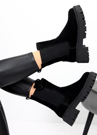 Натуральна замша зимові високі чорні черевики челсі натуральне хутро чорні7 фото