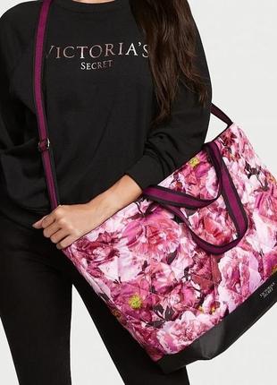 Сумка  weekender tote victoria's secret1 фото