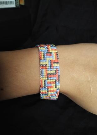 Браслет з бісеру