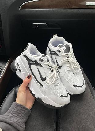 Кроссовки NIKE AIR JORDAN 1 RETRO HIGH OG WHITE BLACK-WHITE