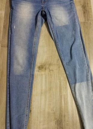 Стильные джинсы skinny с потертостями6 фото