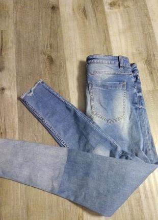 Стильные джинсы skinny с потертостями10 фото