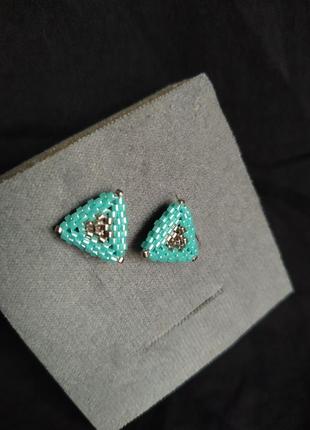 Серьги гвоздики