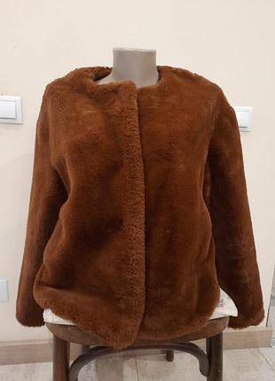 Красива демисезонна еко шубка шуба