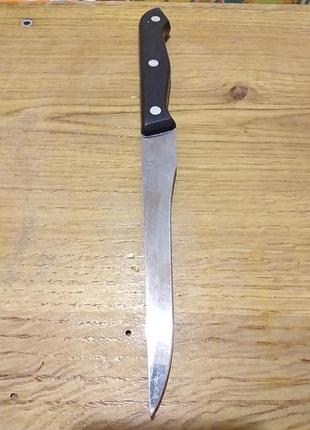 Кухонный нож.