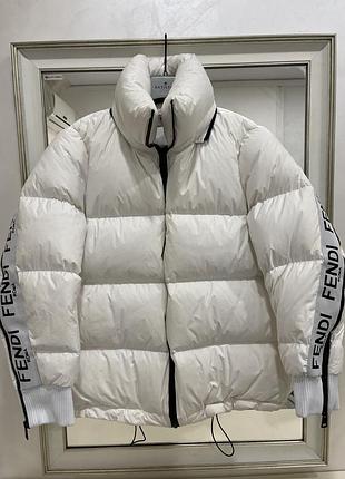 Пуховик fendi оригинал