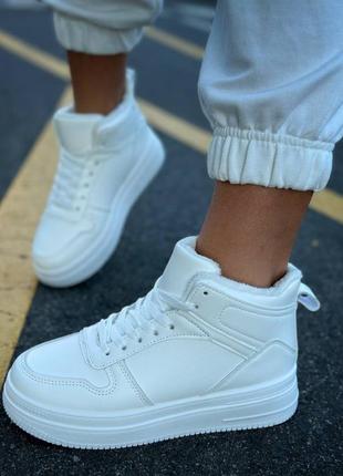 Зимние кроссовки 0338