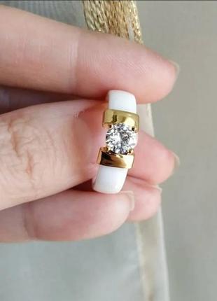 Керамическое кольцо белое колечко золото6 фото