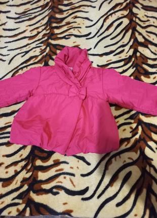 Продам пальто і куртку на 6-9 місяців