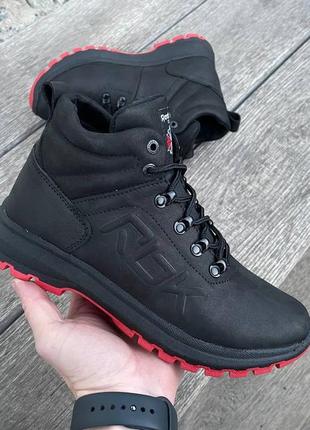 Зимові ботинки кросовки теплі reebok - натуральна набивна шерсть, топ якість