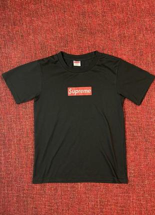 Supreme футболка box logo