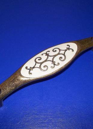 Ручка меблева d-310/128