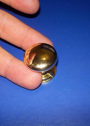 Ручка мебельная гриб 27мм золото