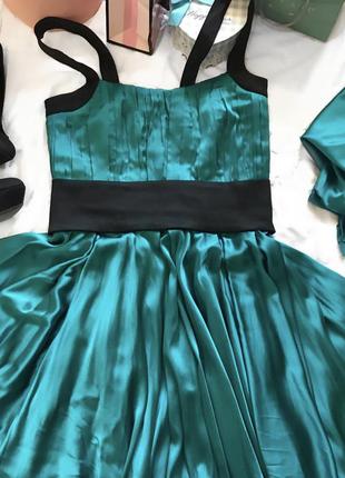 Платье подружки невесты / на выпускной / на праздник изумрудного цвета