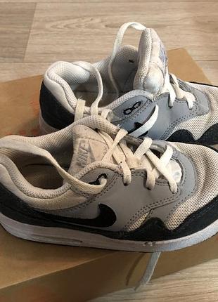 Кроссовки nike