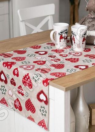 Скатертина — доріжка водовідштовхувальна на стіл нова "сердечка" 180*47 см