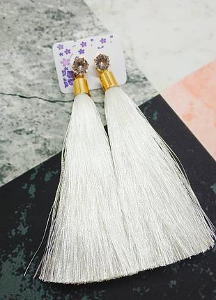 Сережки кисточки