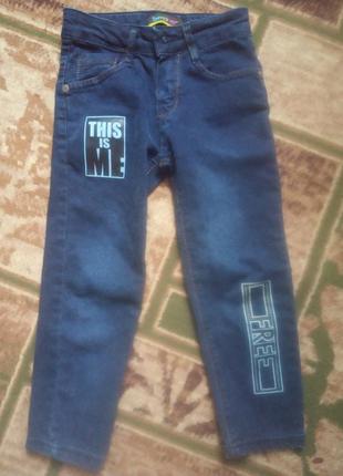 Джинсовые брюки на мальчика