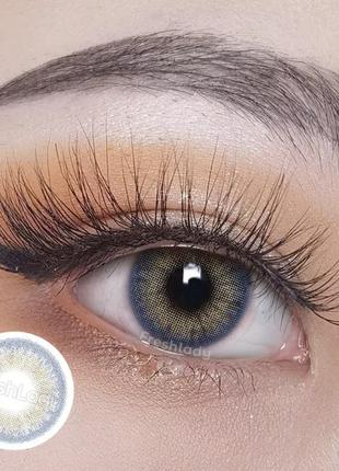 Линзы для глаз цветные голубые. хорошее перекрытие своего цвета