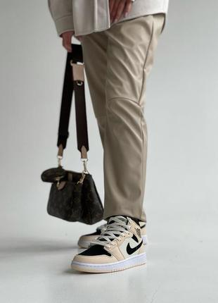 Женские высокие кожаные кроссовки nike air jordan #найк1 фото