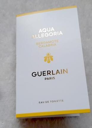 Guerlain aqua allegoria bergamote calabria💥оригінал мініатюра пробник mini spray 1 мл книжка2 фото