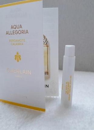 Guerlain aqua allegoria bergamote calabria💥оригінал мініатюра пробник mini spray 1 мл книжка4 фото