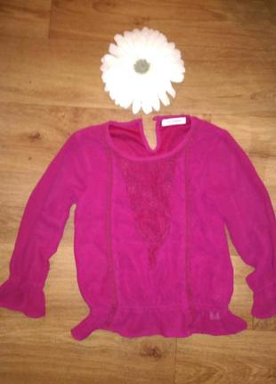 Блуза с вышивкой на 6-7 лет.
