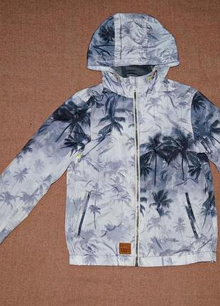 Ветровка дождевик c&a, германия. размер 134