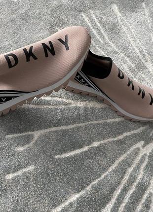 Ботинки dkny, новые, 39