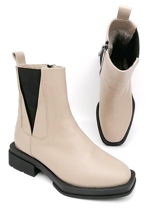 Зимові черевики челсі.