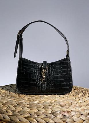 Жіноча стильна чорна сумка з ручкою🆕невеличка сумка під крокодила